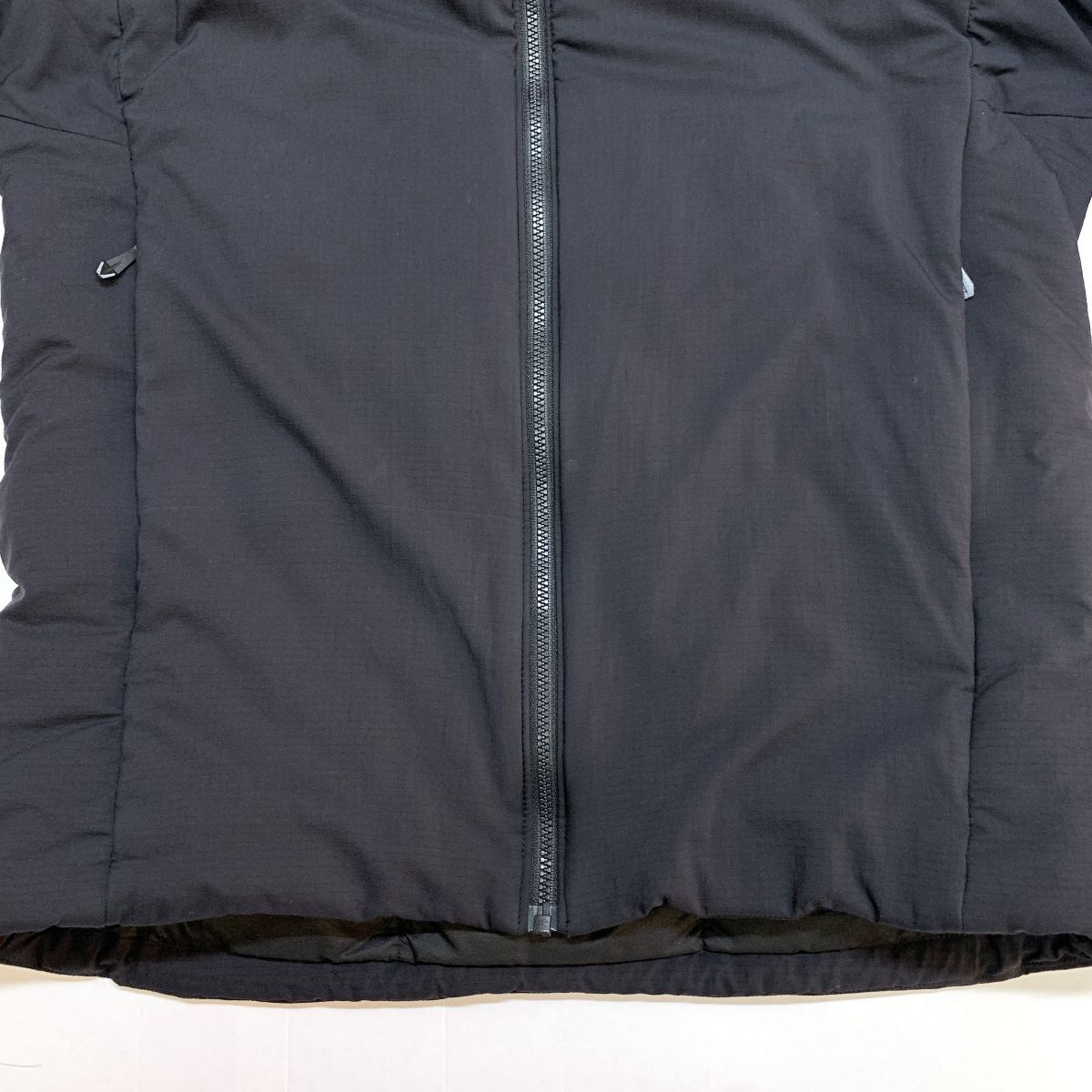 ARC'TERYX アークテリクス ATOM AR HOODY ナイロンジャケット 24105-129830 ブラック XSサイズ ※中古 【津山店】