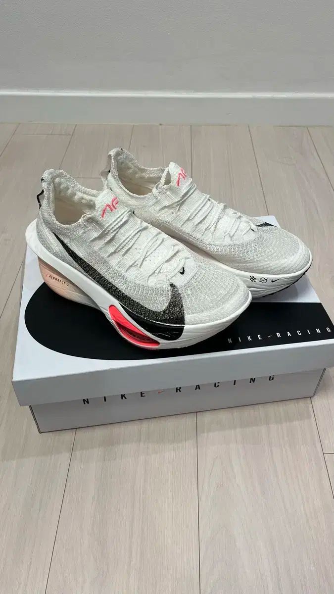 NIKE ナイキ アルファフライ 3 250 着用回数 1 寿司
