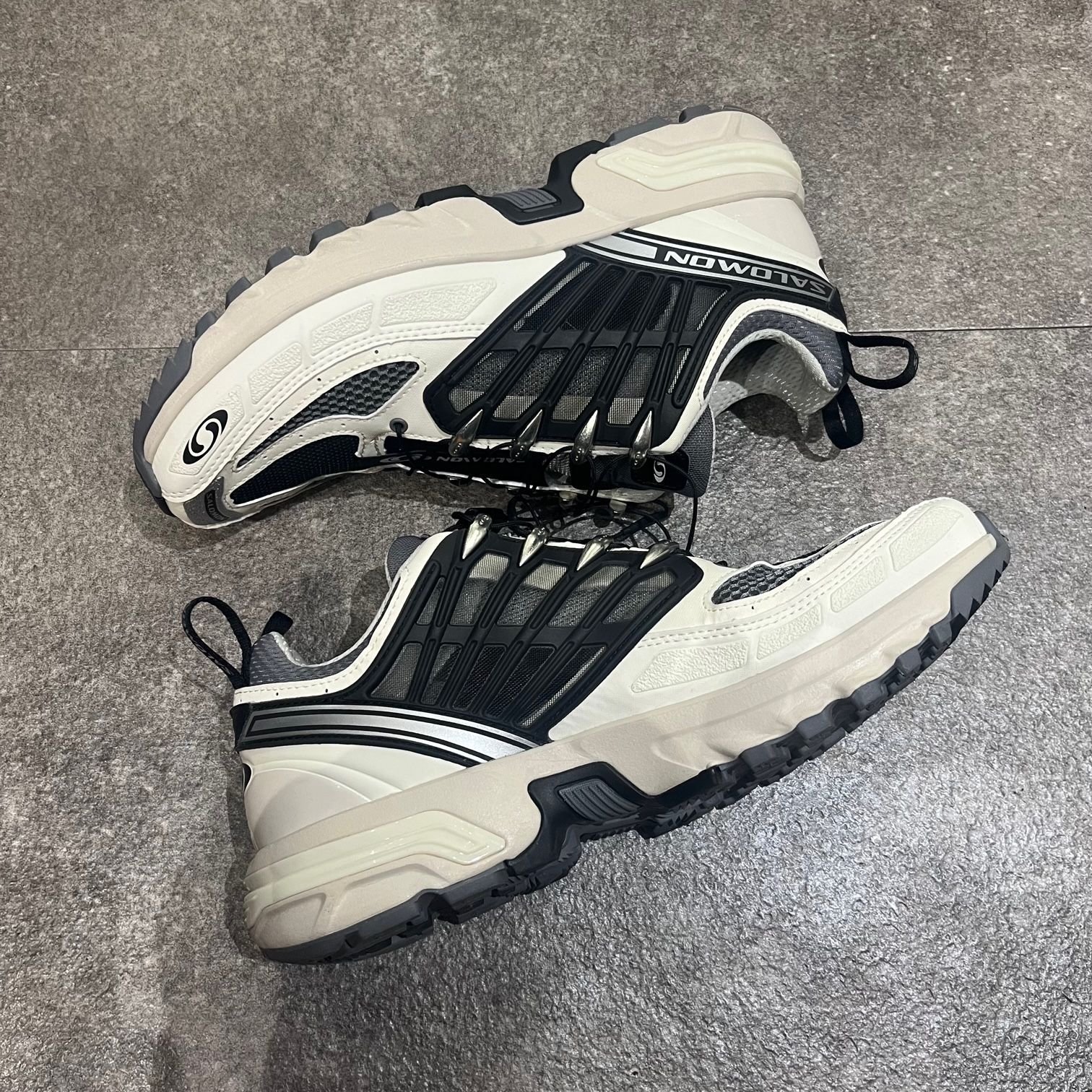 あ*ん様 超美品　24-25 SALOMON EDB Sサイズ　グレー　サロモン Salomon 『 EDB 』 24-25 snowboard スノーボード サロモン
