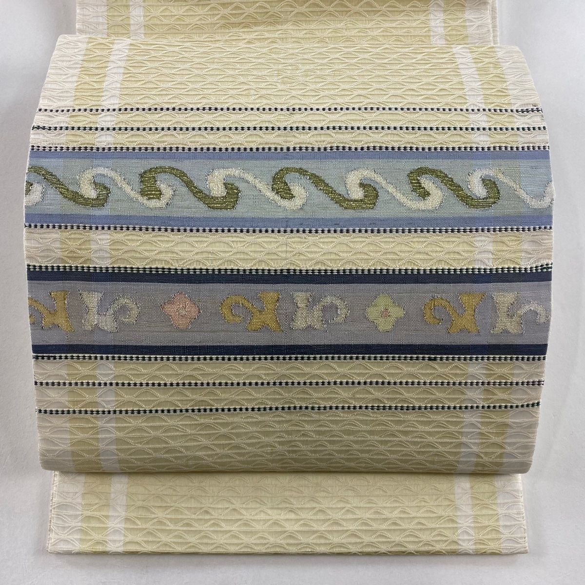 【美品】 袋帯 秀品 お太鼓柄 正絹 【中古】 美品】 袋帯 秀品 お太鼓柄 正絹 【中古】の通販 by バイセル ラクマ店