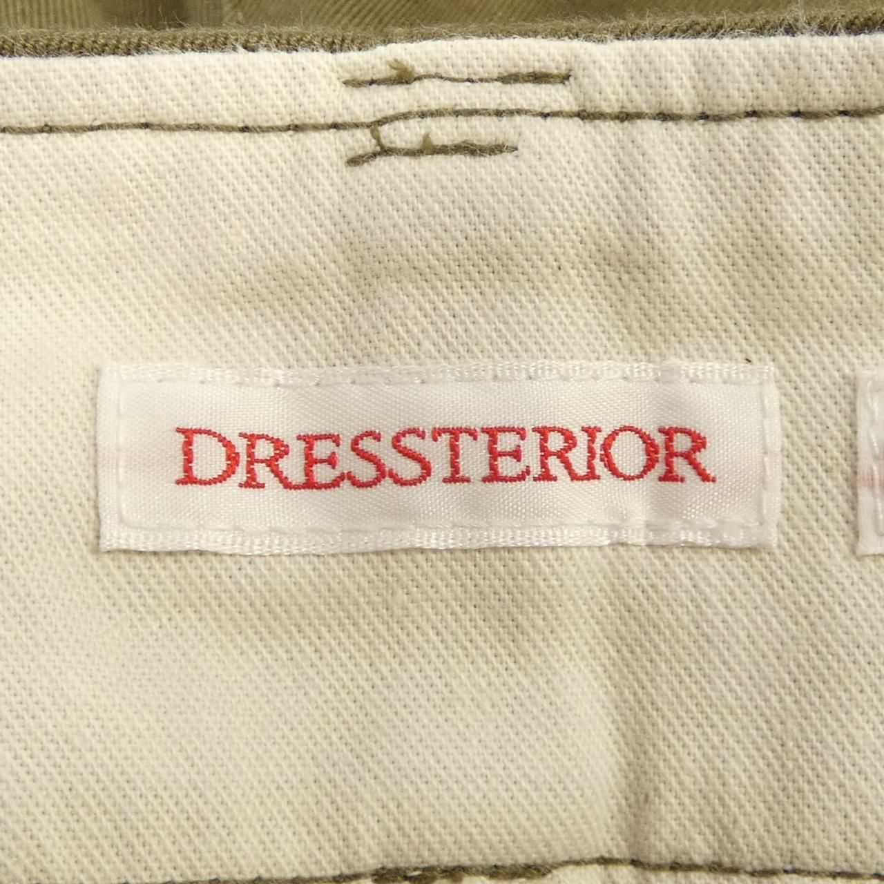 DRESSTERIOR