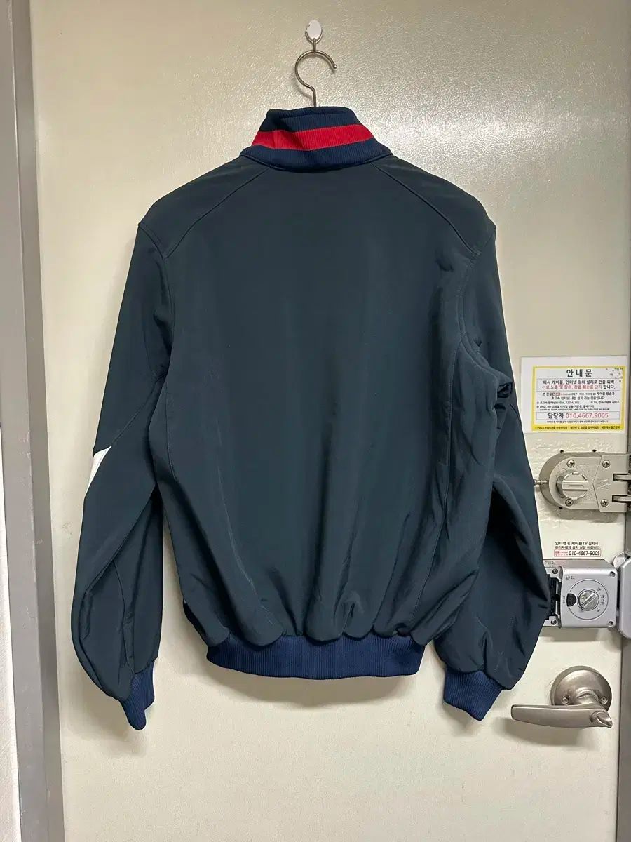 ニューヨーク ヤンキース 野球 アウター ネイビー majestic