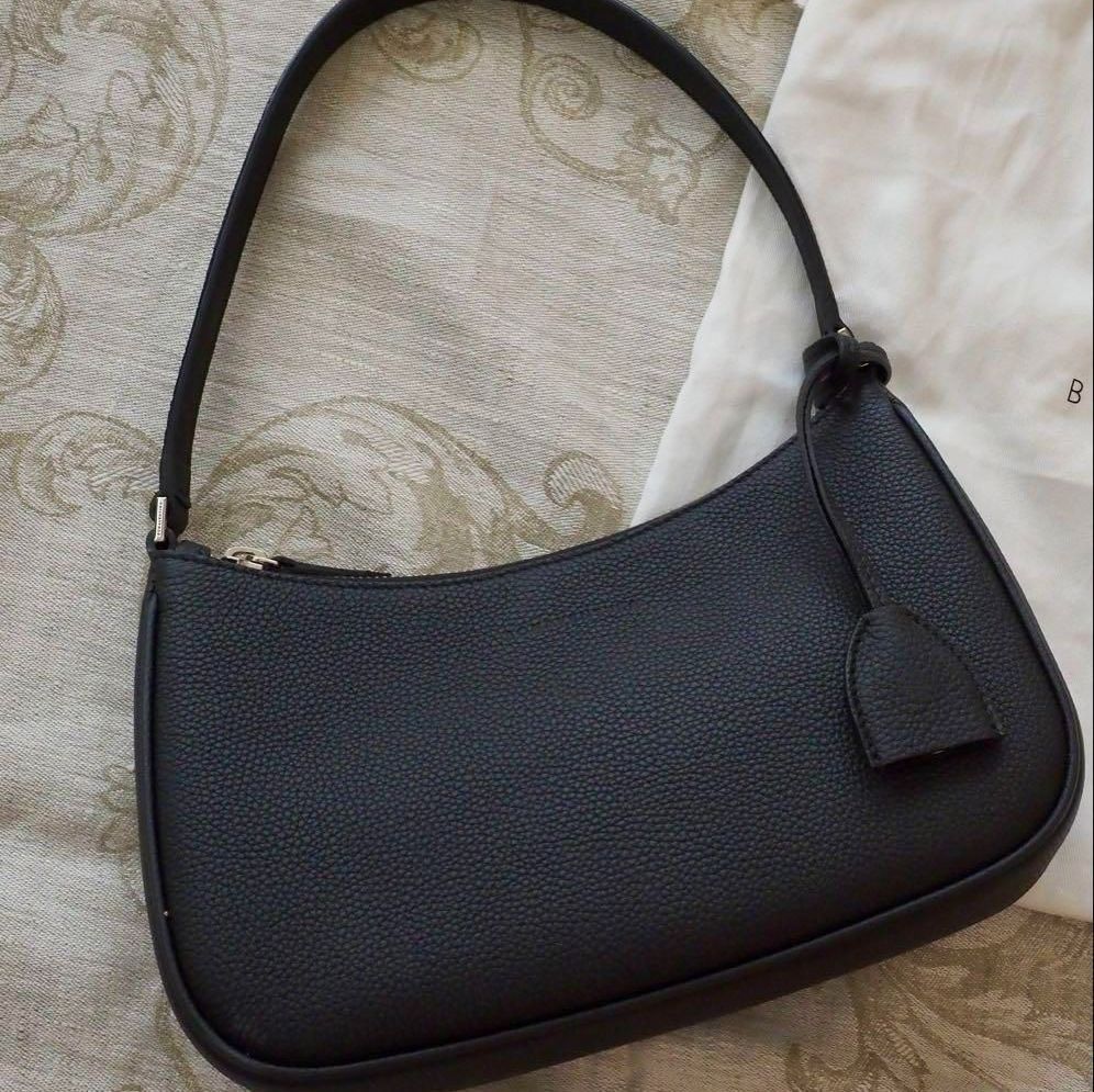 BONAVENTURA ボナベンチュラキアラショルダーバッグ ブラック黒