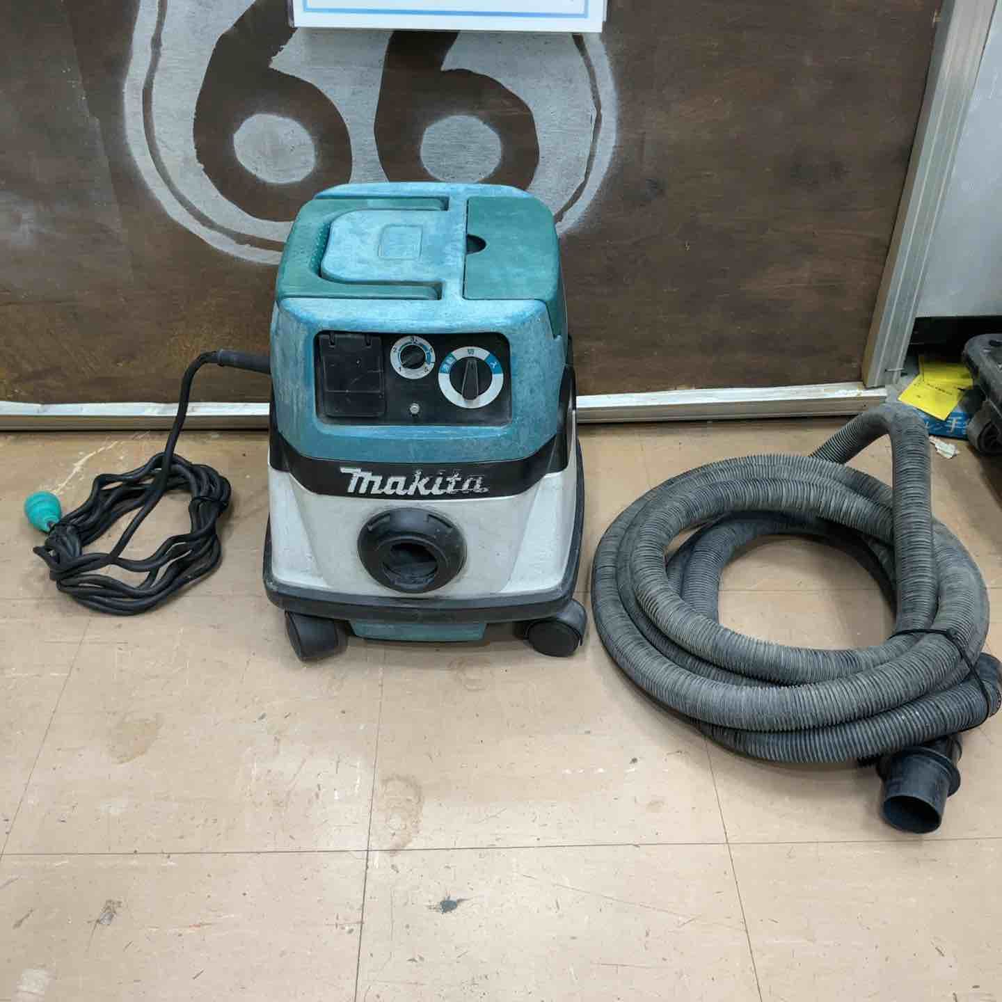 ☆マキタ(makita) 集じん機 乾式 484(P)【草加店】 - メルカリ