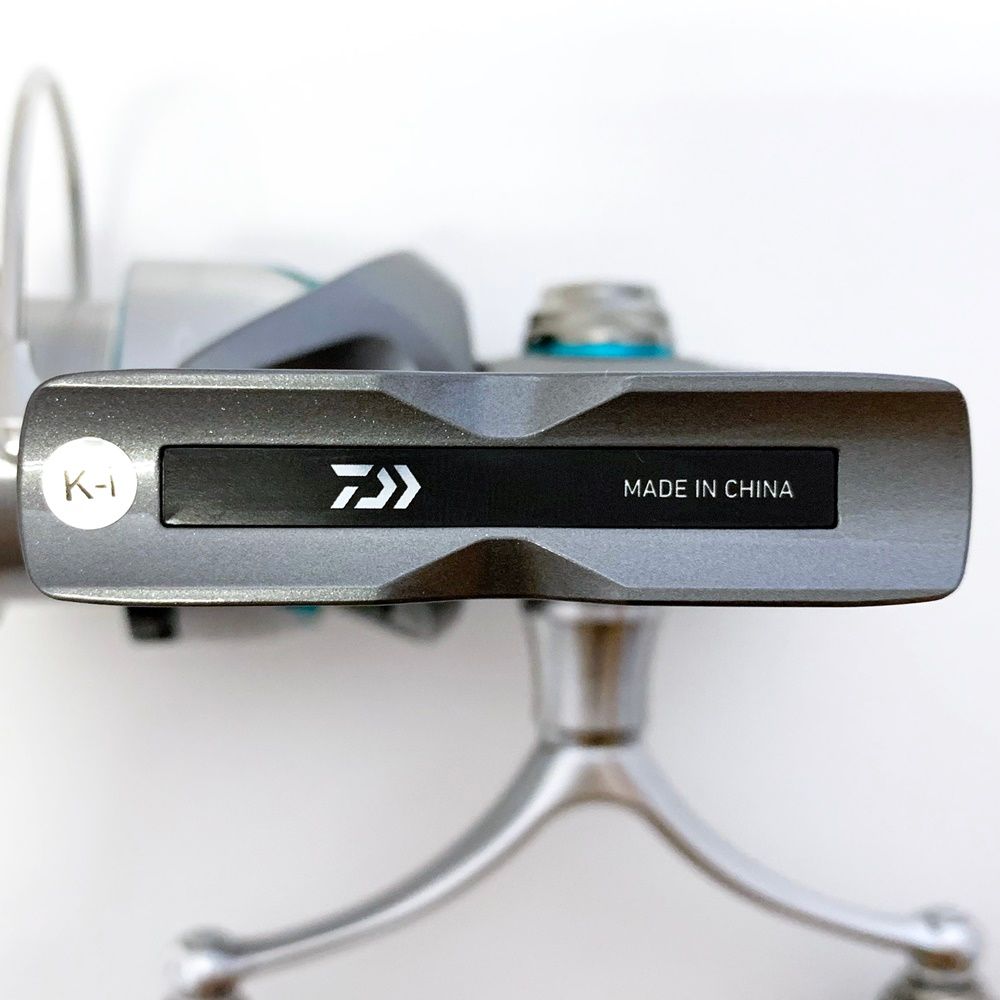 スピニングリール