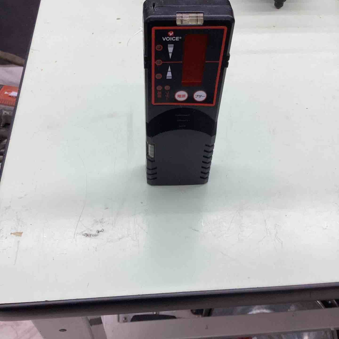 再値下げ VOICE  VLR-8X フルライン 墨出し機 VOICE フルライン レッドレーザー墨出し器 VLR-8X メーカー1年