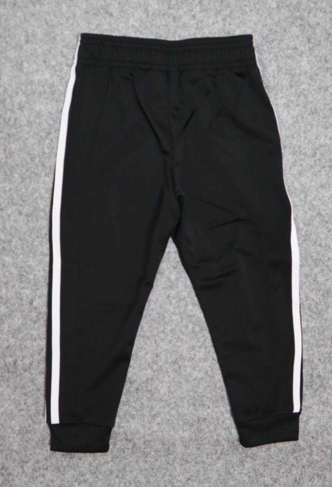 adidas キッズ