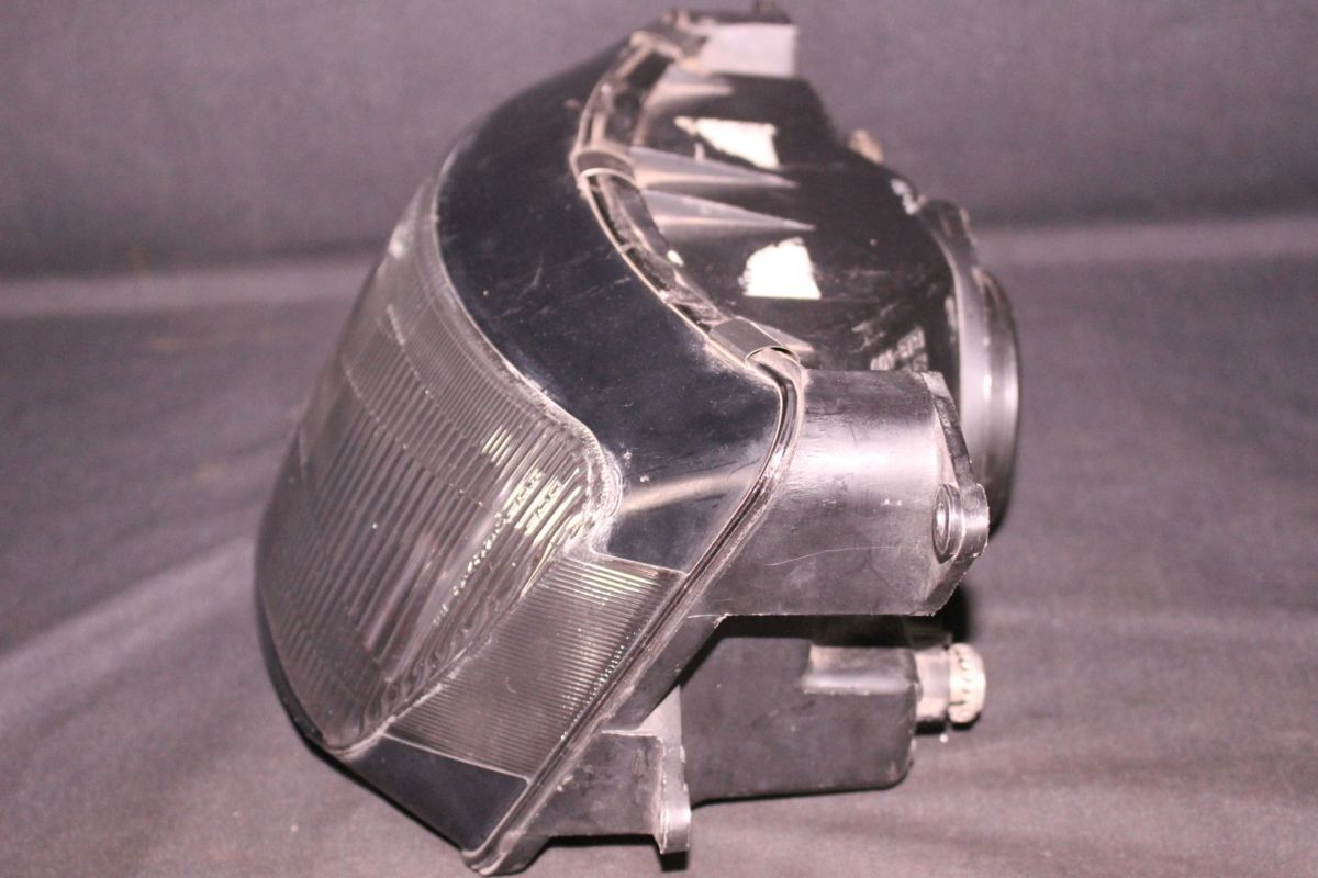 ☆カワサキ☆ZZR1100☆ヘッドライトケース☆001-5737☆D-1295 Z/KZ