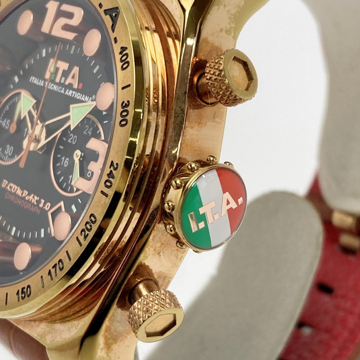 稼働品】FACEAWARD LAST KINGS 腕時計 時計 TYGA コラボ クォーツ