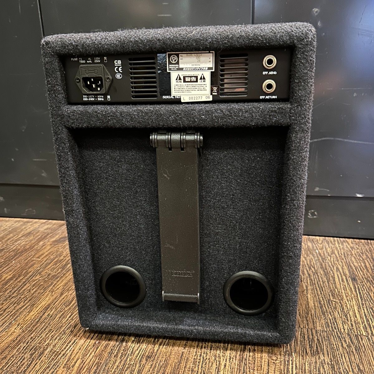 【美品/廃盤品】Warwick ベースアンプ BLUE CAB 15.1 美品/廃盤品】Warwick ベースアンプ BLUE CAB 15.1