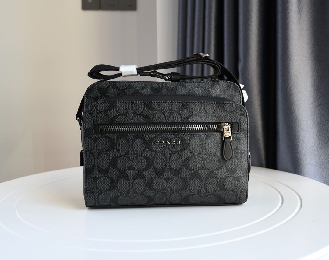 【新品】 COACH コーチバッグ91485 チャコール×ブラック ショルダーバッグ クロスボディー 斜めがけバッグ アウトレット品