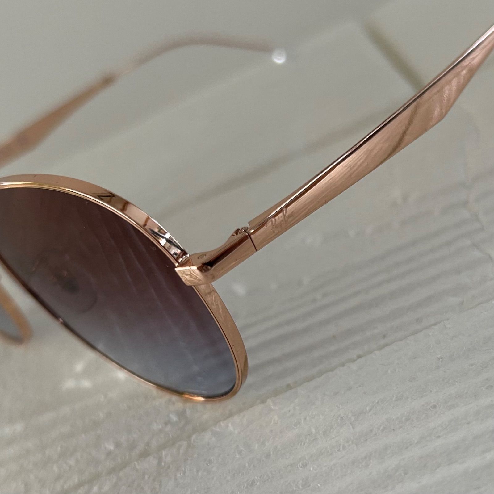 RAY-BAN レイバン ポリッシュ ローズゴールド サングラス ラウンド