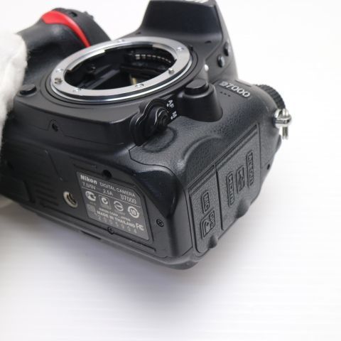 美品 Nikon D7000 ブラック ボディ 即日発送 Nikon デジタル一眼