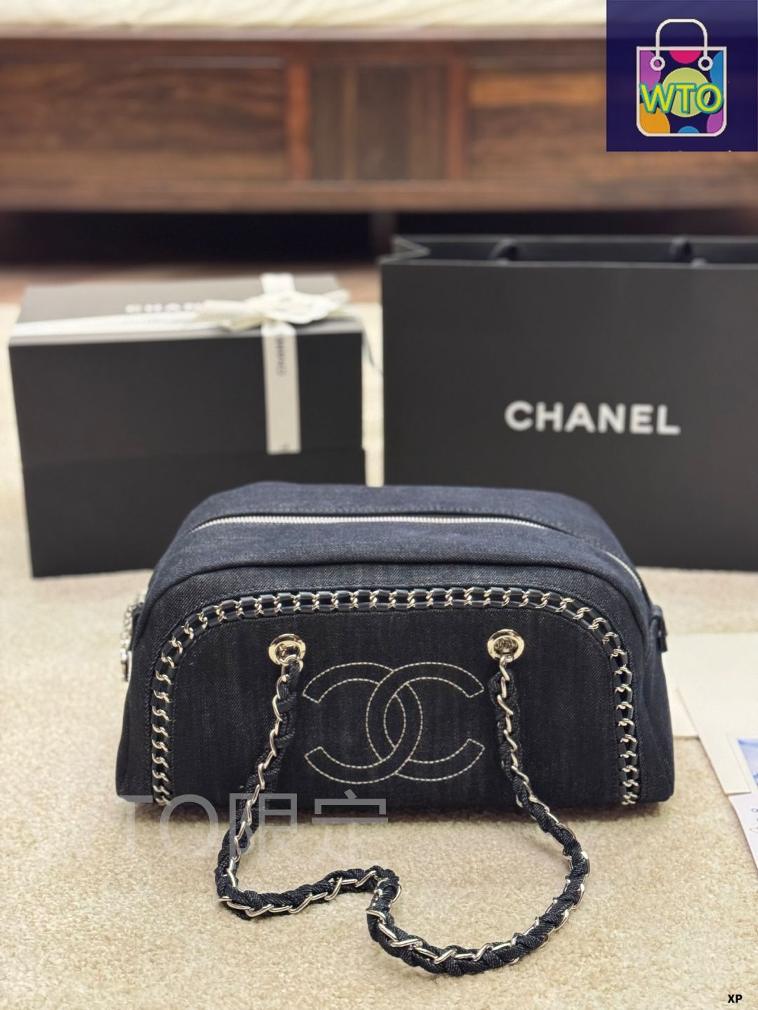 絶対欲しい！携帯もお財布も入るサイズ CHANEL ボウリングバック 今日特価】Vintage CHANEL ボウリング シングルショルダーバッグ