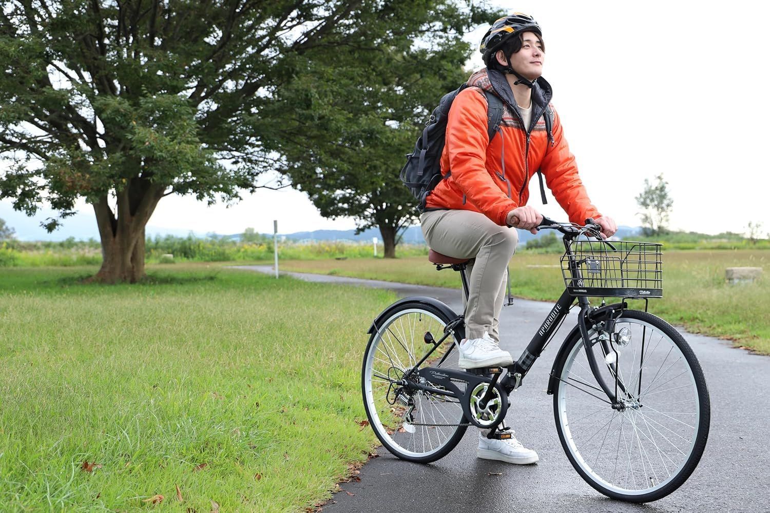 在庫処分 折畳シティサイクル26インチ シマノ製6段ギア LEDダイナモライト バスケット リング錠付 MYPALLAS マイパラス パンクしにくい肉厚チューブ LEDリアライト付 通勤通学 乗り降りしやすいV型フレーム お洒落なカジュアルカラー4色 メーカ USTAUSTRALIA_COM_AU