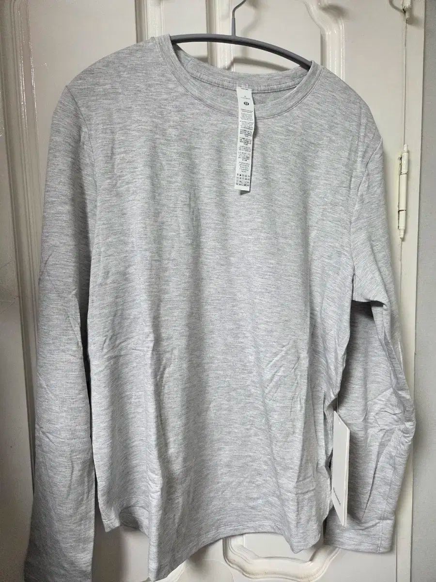 lululemon ルルレモン 長袖 Tシャツ グレー 6 8 サイズ