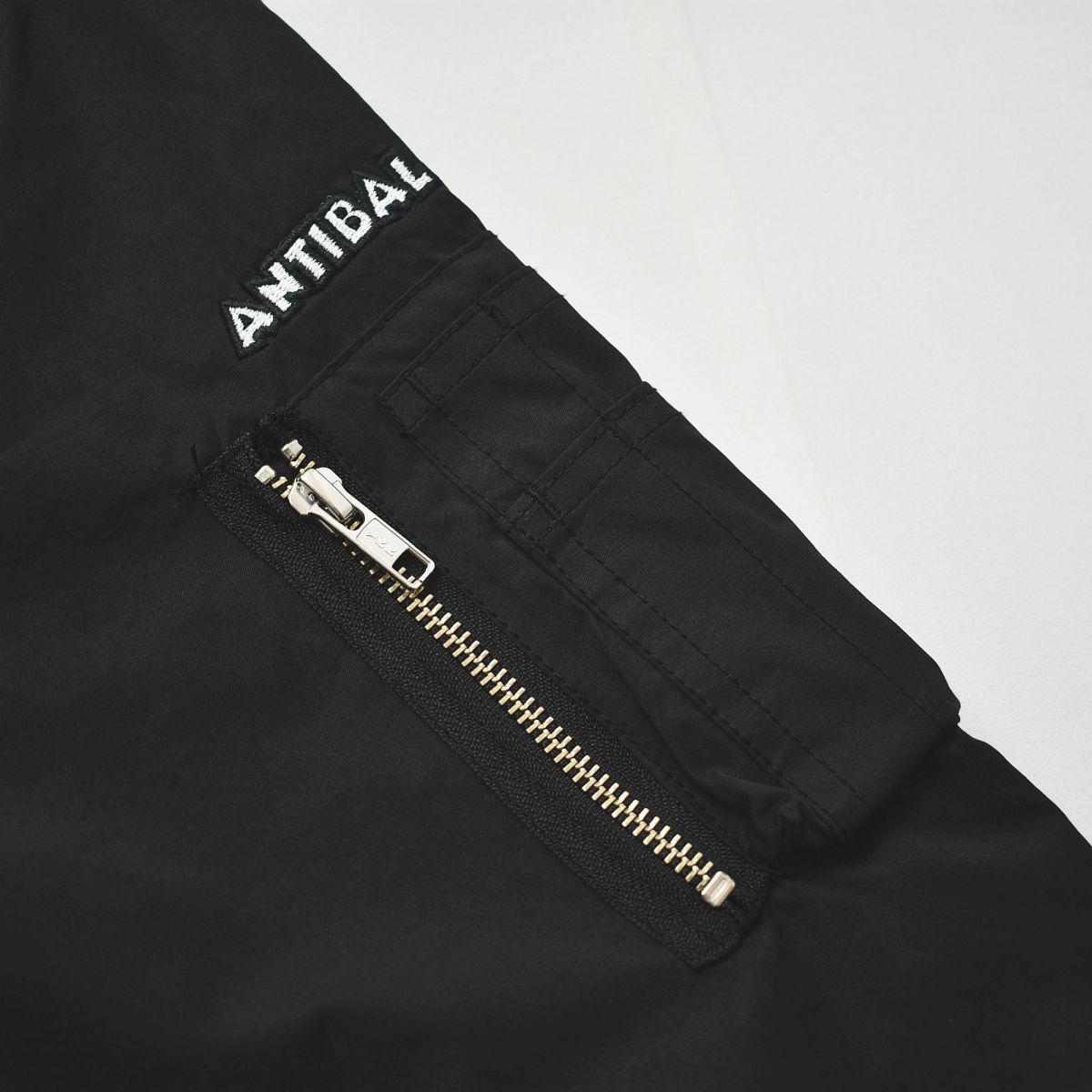 フライトジャケット