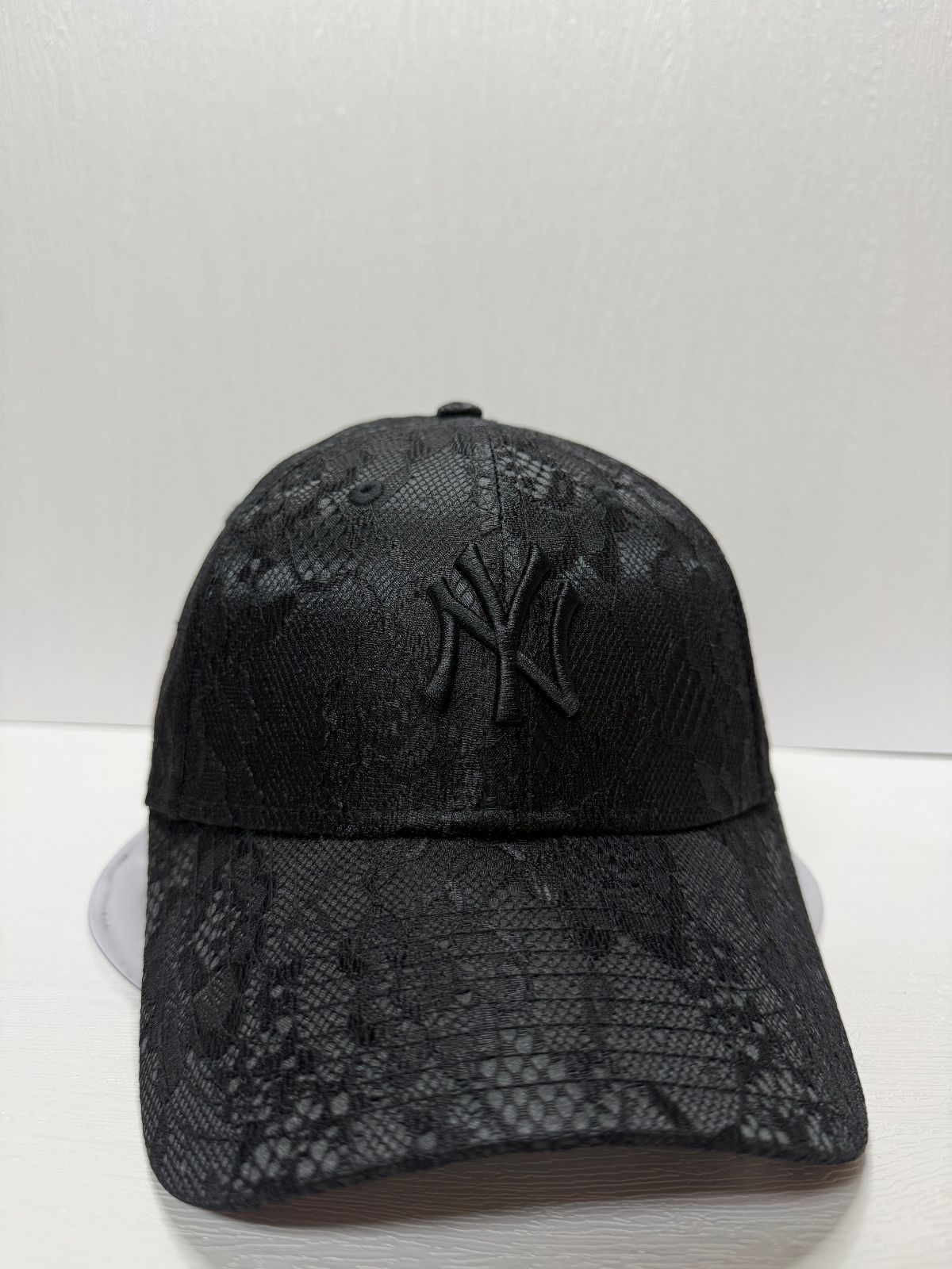 Newera ニューヨークヤンキース レース 9forty ストラップバックキャップ ブラック