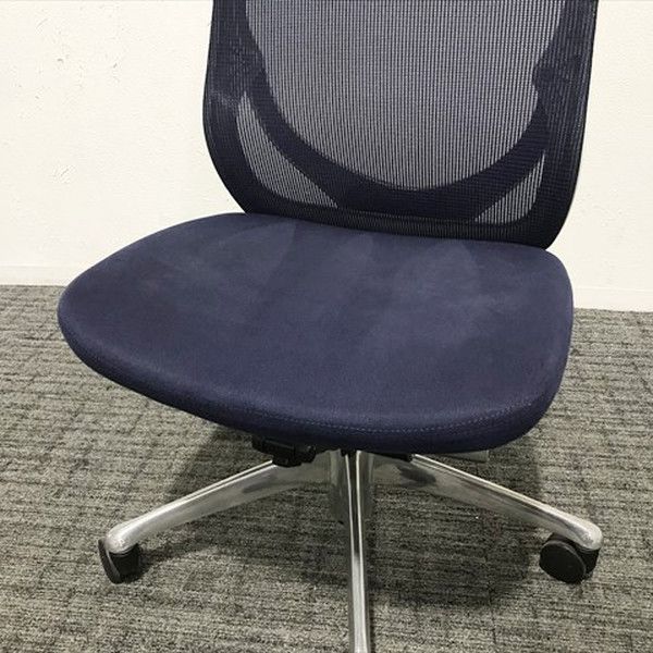 ゼファー メッシュ オフィスチェア オカムラ ダークブルー MARWIL-DEMENAGEMENTS_CH