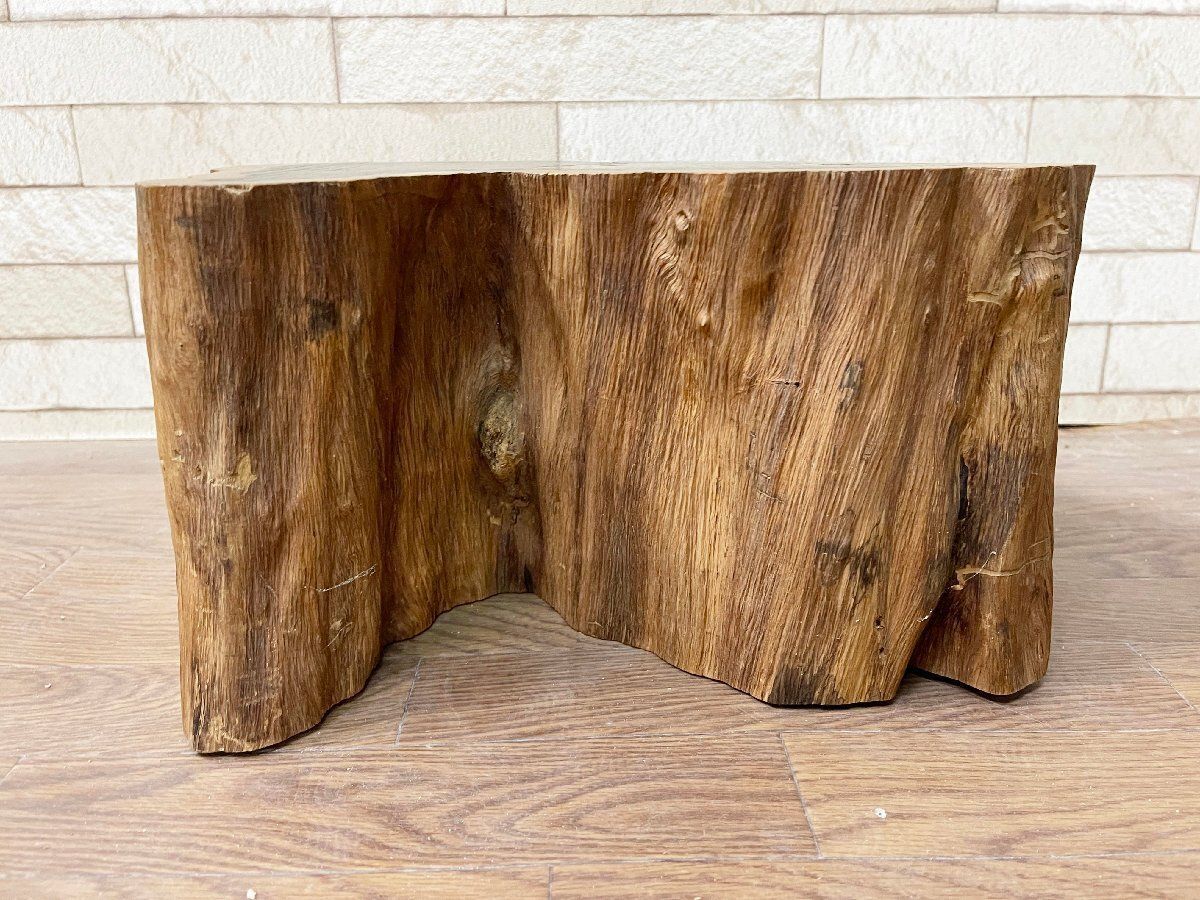 切り株スツール 花台 踏み台 台座 椅子 香炉台 オブジェ 原木 木製 コレクション アンティーク 重さ約13 (他1088)