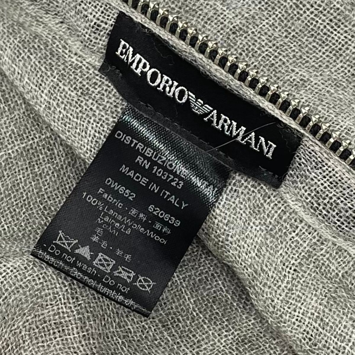 エンポリオアルマーニ EMPORIO ARMANI ウール100％ リブ編み クルーネック ニットセーター EA6D1MXN1MKCZ EMPORIO ARMANI (エンポリオアルマーニ) ウール100％ 無地