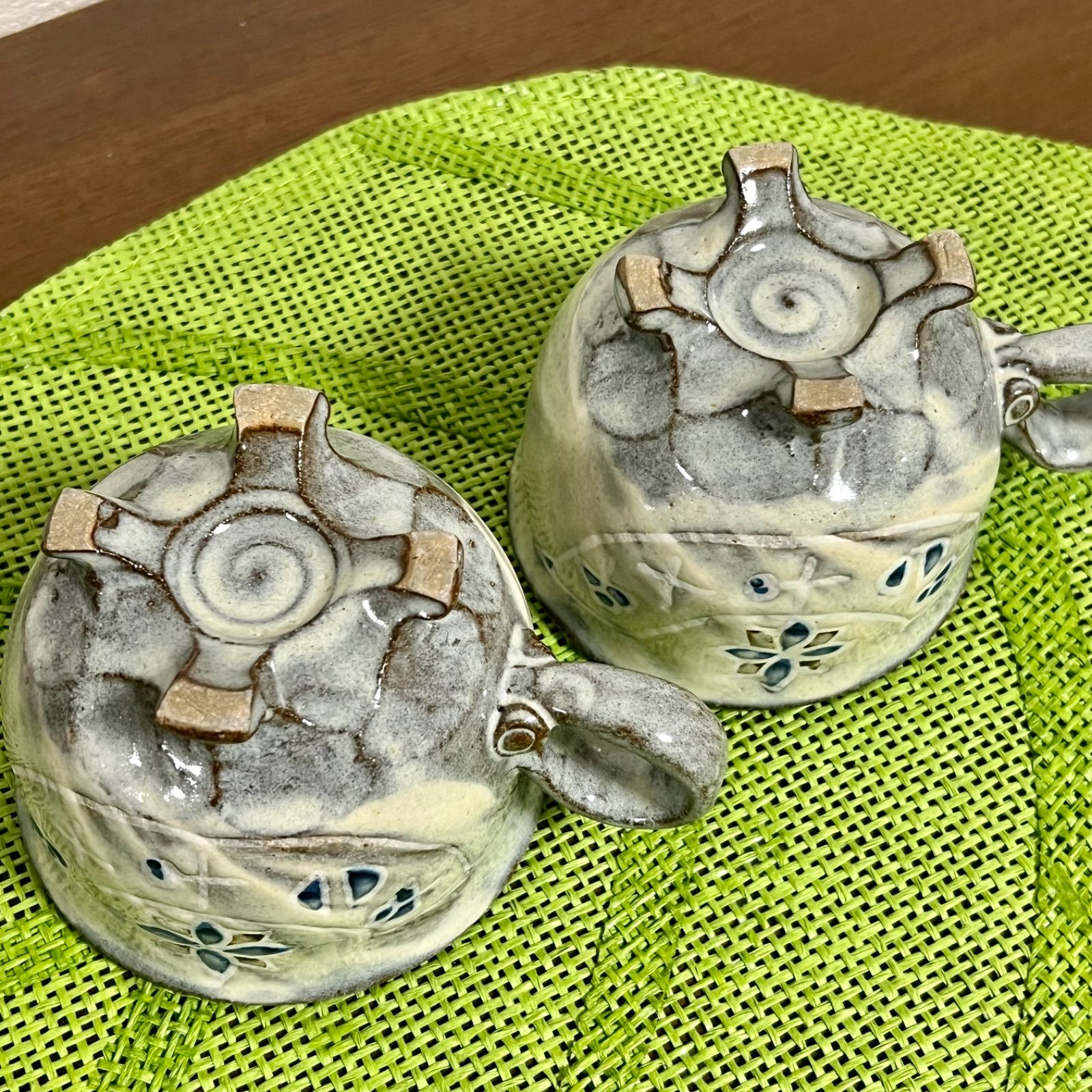 やちむん　ポット×カップ＆ソーサーセット 四つ足 】コーヒーカップ ペアセット（やちむん焼き）① - メルカリ