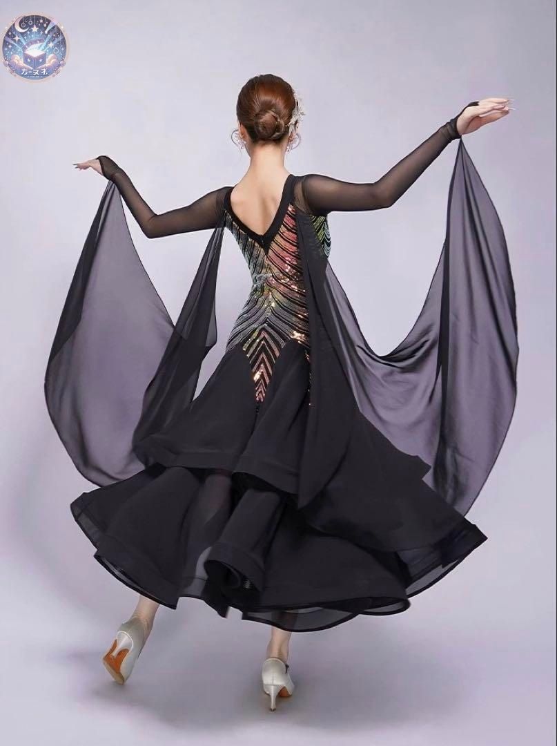 スパンコール付き ドレス ダンスパーティーに最適な華やかさ