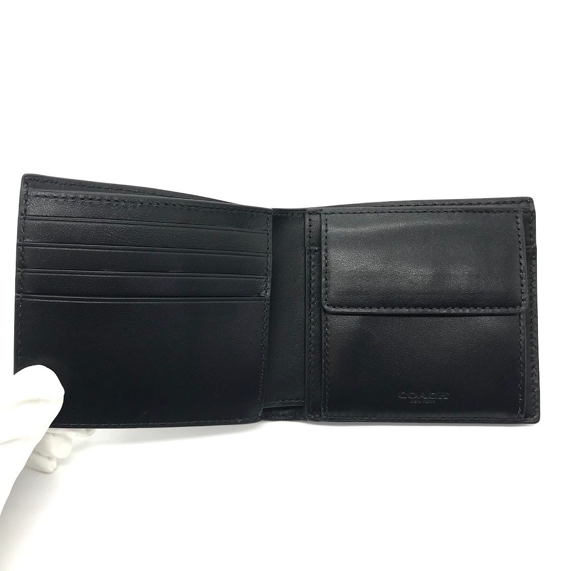 新品☆COACH(コーチ)折り財布　メンズ　ブラック レザー シグネチャー 新品】COACH(コーチ)メンズ ブラック シグネチャー レザー 折り財布