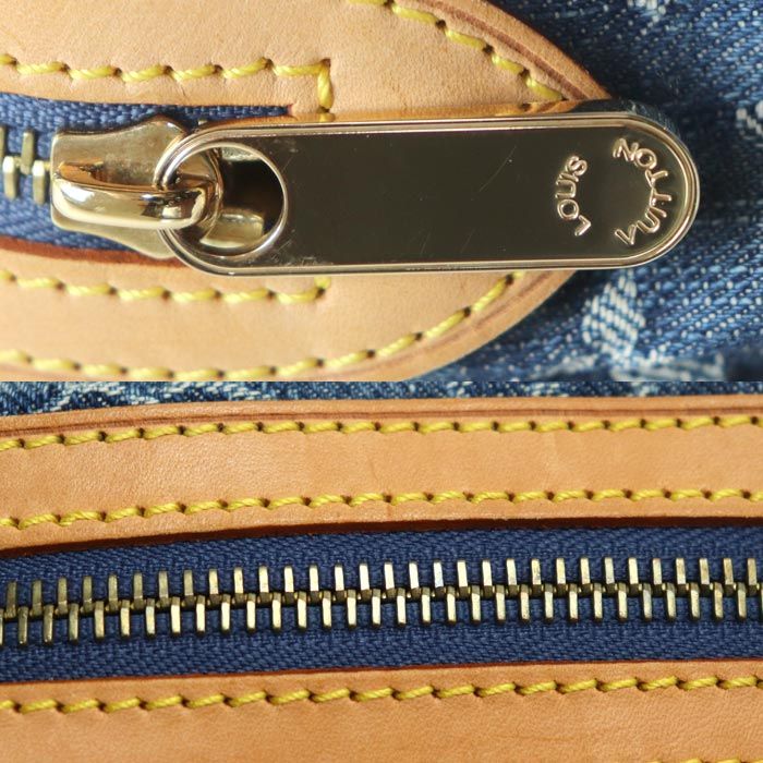 ボディバッグ モノグラムデニム