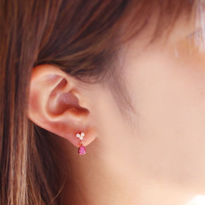 K18 ルビー ホワイトサファイア ピアス 18k 揺れる 可愛い
