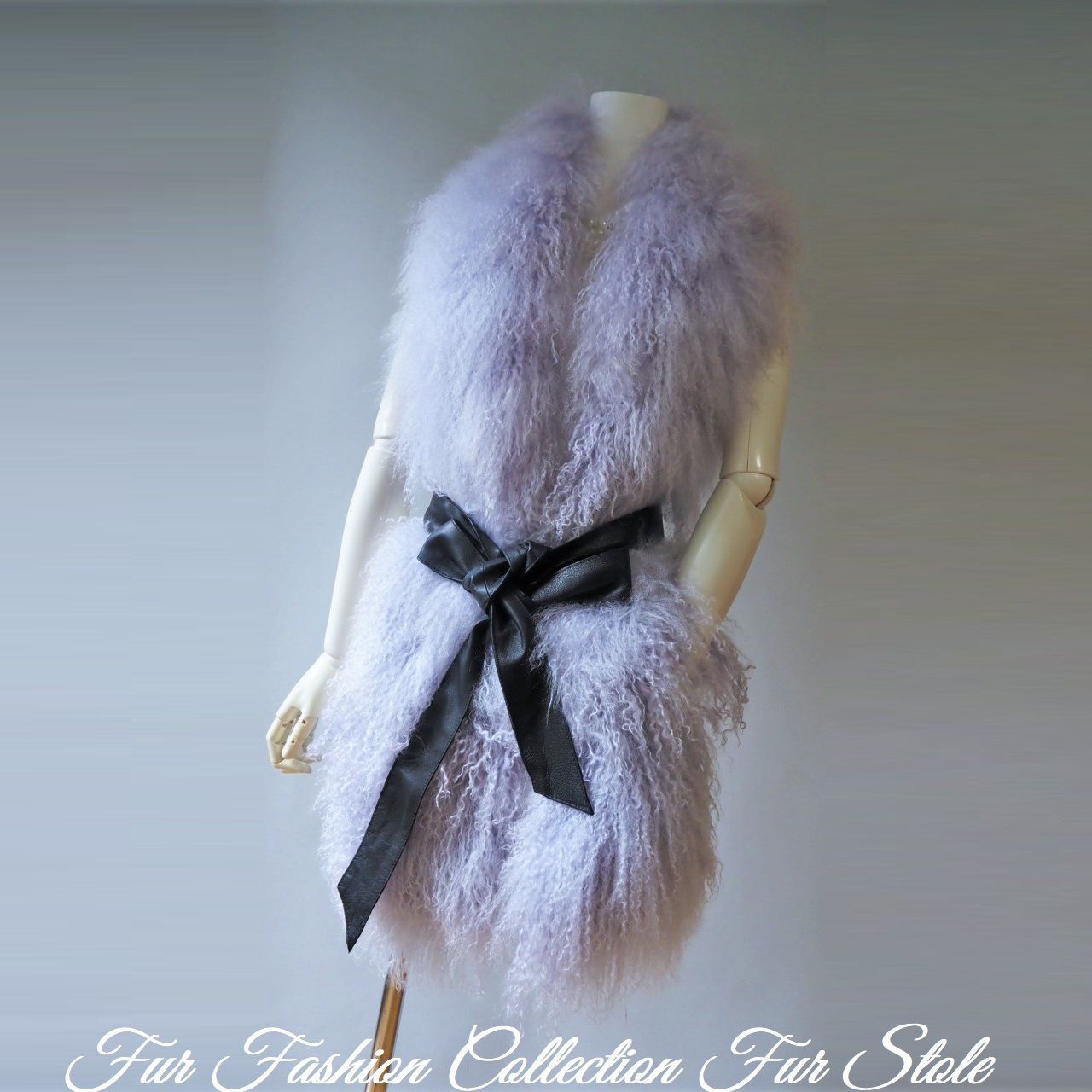 媚びない甘さ☆ラベンダーチベットラムファーロングマフラーポケット付