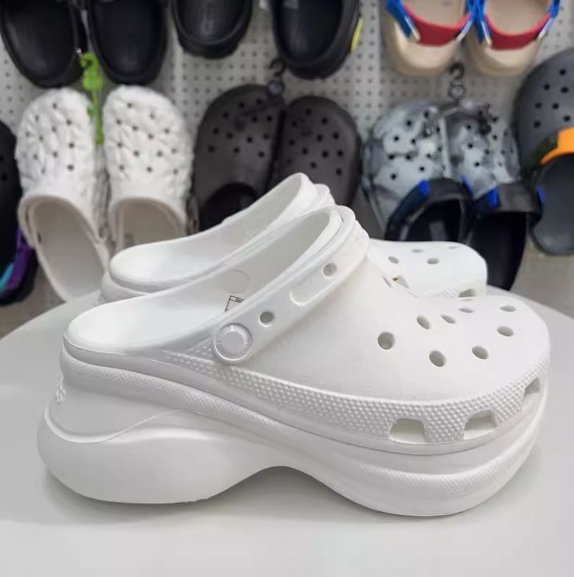 クロックス crocs  Classic Bae Clog クロックス サンダル厚底白