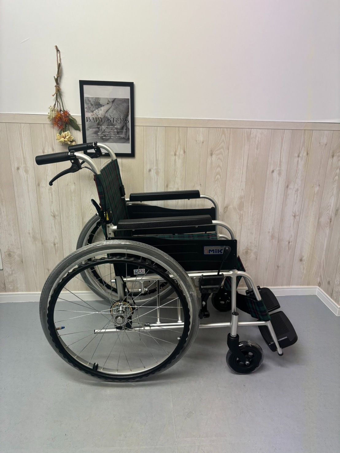MIKI スタンダード車いす　MPN-43JD MPN-43JD MIKI ミキ 車椅子 車いす 車イス スタンダード