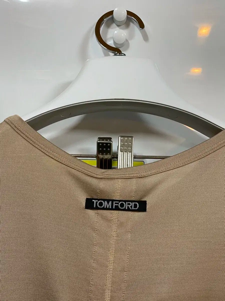 シルク Tシャツ