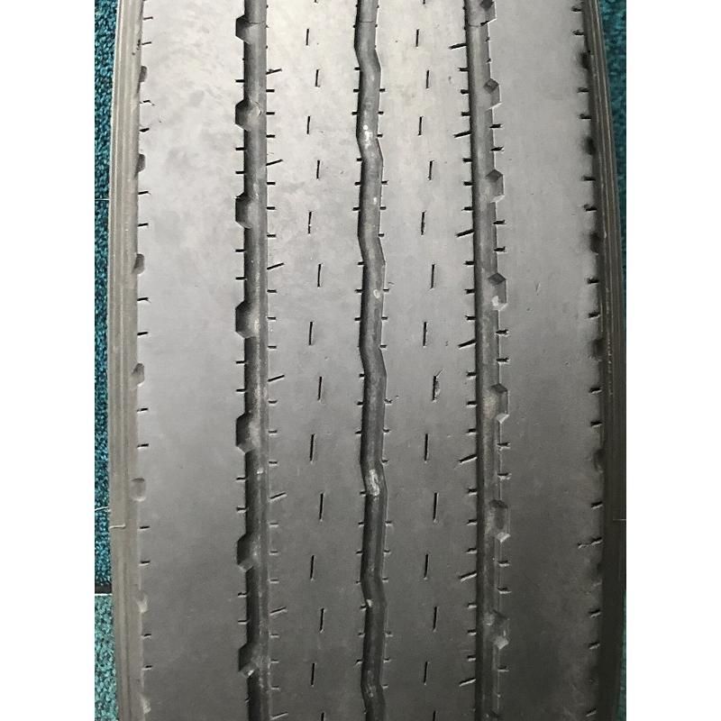 2019年製 205/85R16 117/115L LT 12PR YOKOHAMA LT 151R 中古 夏タイヤ 