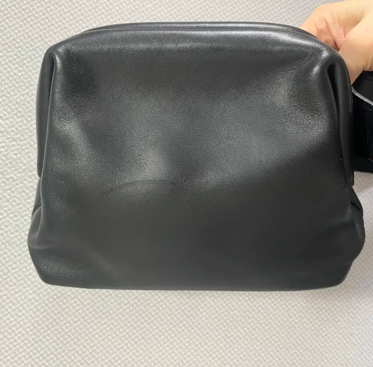 ショルダーバッグ バッグ