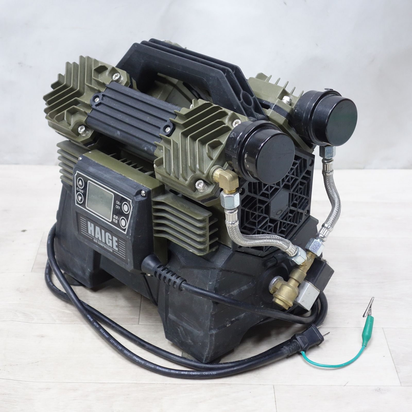 送料無料] 付属品付き◇ハイガー エア コンプレッサー 静音 100V HG 