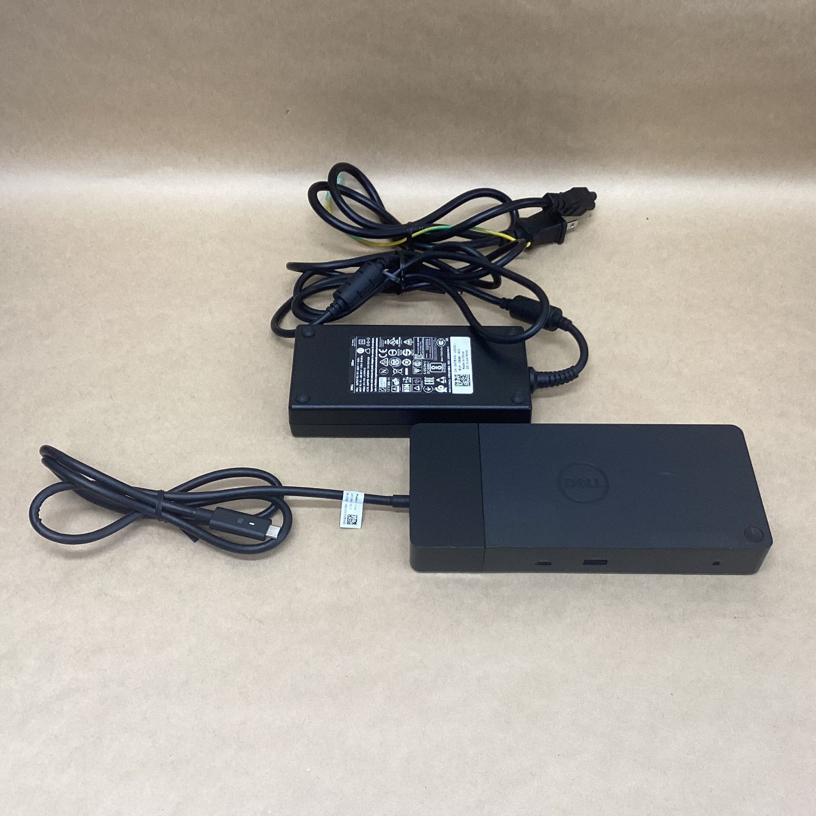 DELL ドッキングステーション WD19(K20A001) USB-C