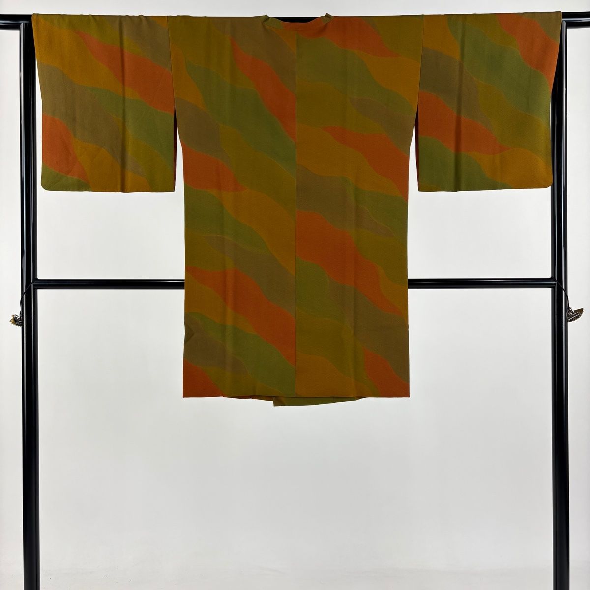 道行 身丈93cm 裄丈64cm M 和装コート 角衿 幾何学模様 山吹茶色 正絹 秀品