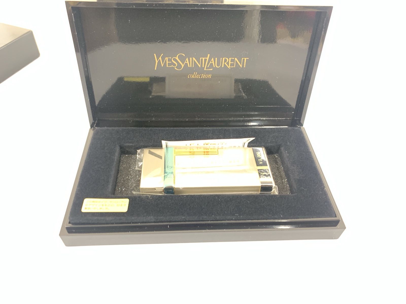 22-23 YSL イヴ・サンローラン ガスライター シルバー YS-8 22-23 YSL イヴ・サンローラン ガスライター シルバー YS-8