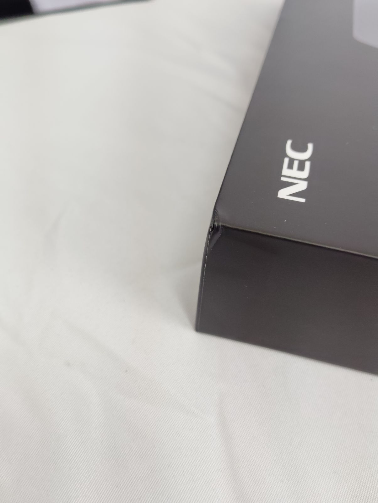 中古美品】使用回数5回以下 NEC タブレットPC/11.45型/Snapdragon 685