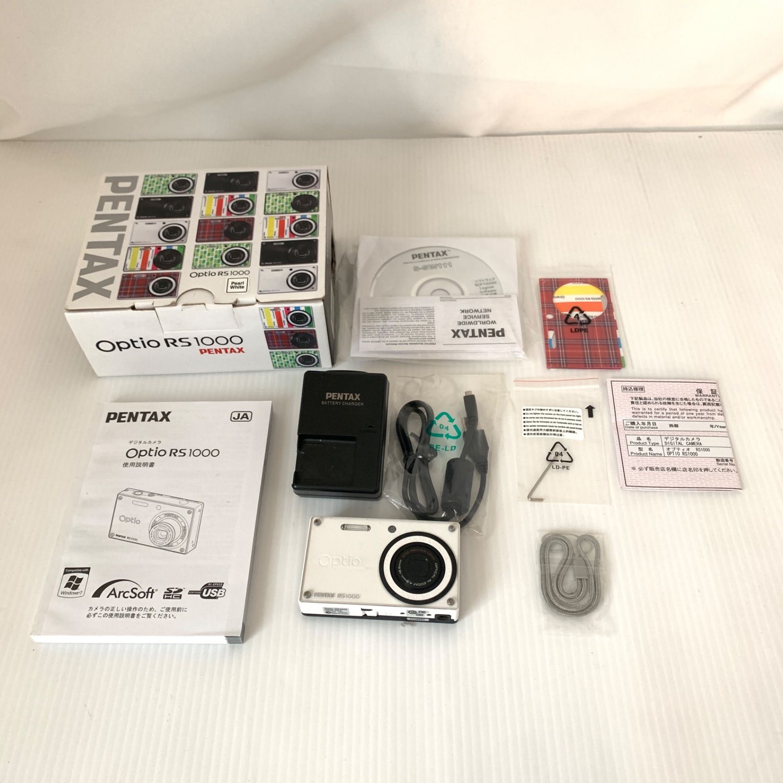 PENTAX ペンタックス コンパクトデジタルカメラ RS1000 パールホワイト 