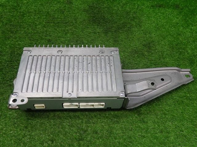 トヨタ クラウン200系 GRS200 オーディオアンプ 86280-30630 クラウン オーディオアンプ GRS200 200系 86280-30560 トヨタ