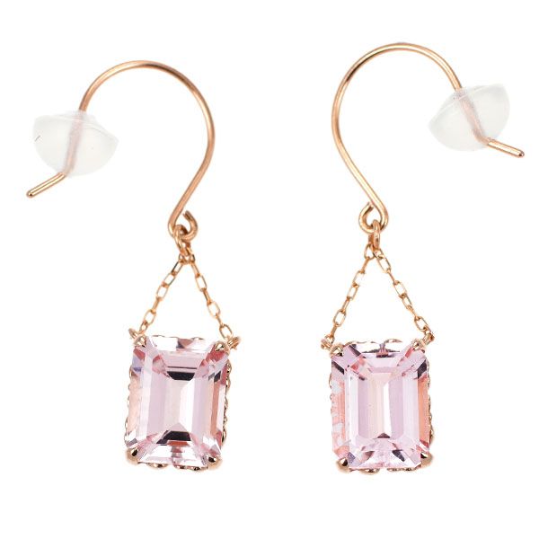 ピアス