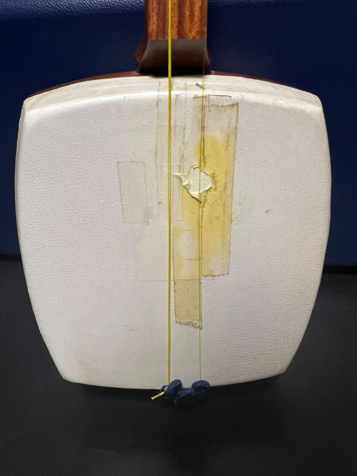 三味線 細棹 購入 ケース付き 付属品多数 三味線 細棹 ケース付き 付属