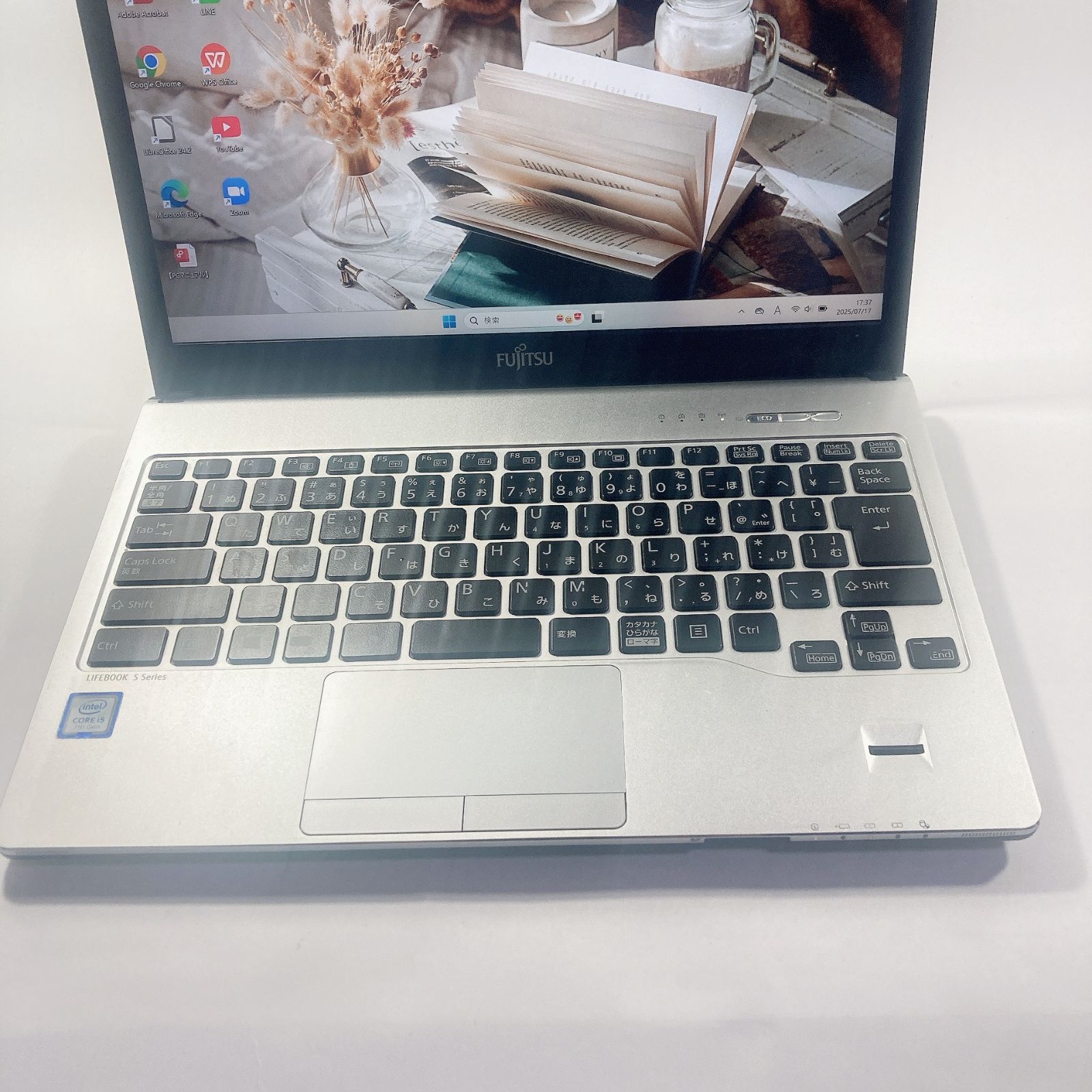 484✨7世代 /限定 /Core i5/ 爆速SSD✨すぐ使えるノートパソコン 484✨7世代 /限定 /Core i5/ 爆速SSD✨すぐ使えるノートパソコン