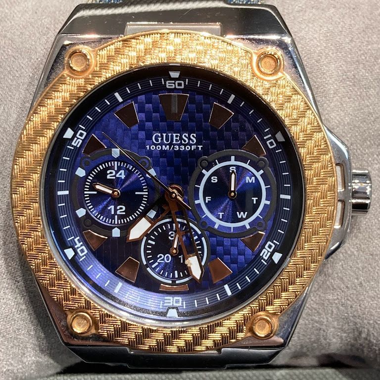 ブランドおしゃれ 美品 ゲス GUESS メンズ 腕時計 レガシー クォーツ