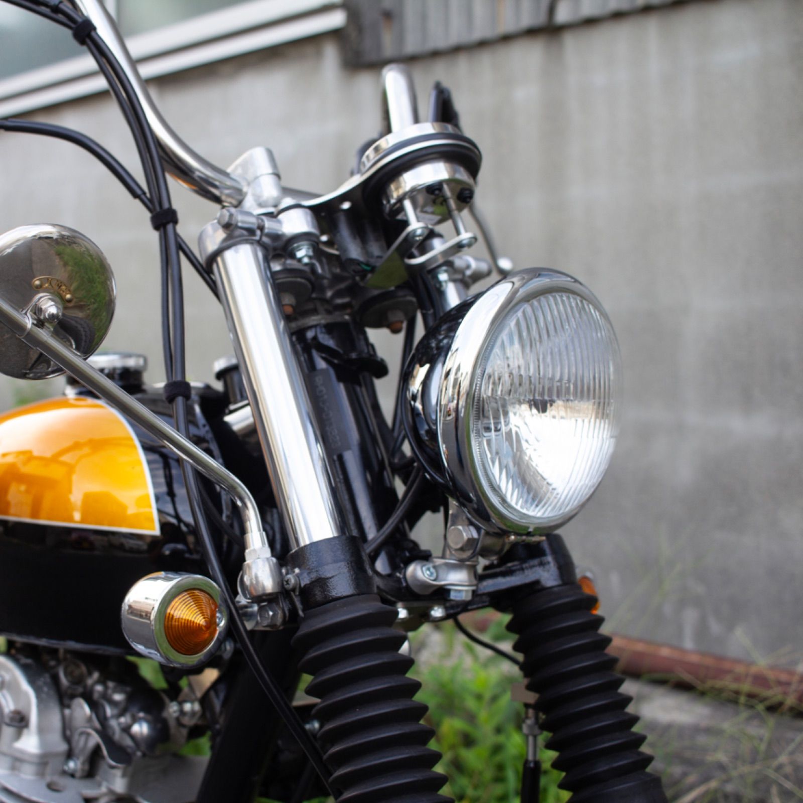 MOTOR ROCK 69ベーツライト 汎用 ヘッドライト クローム 69ベーツライト クローム ヘッドライト Motor Rock 汎用 ヘッドライト