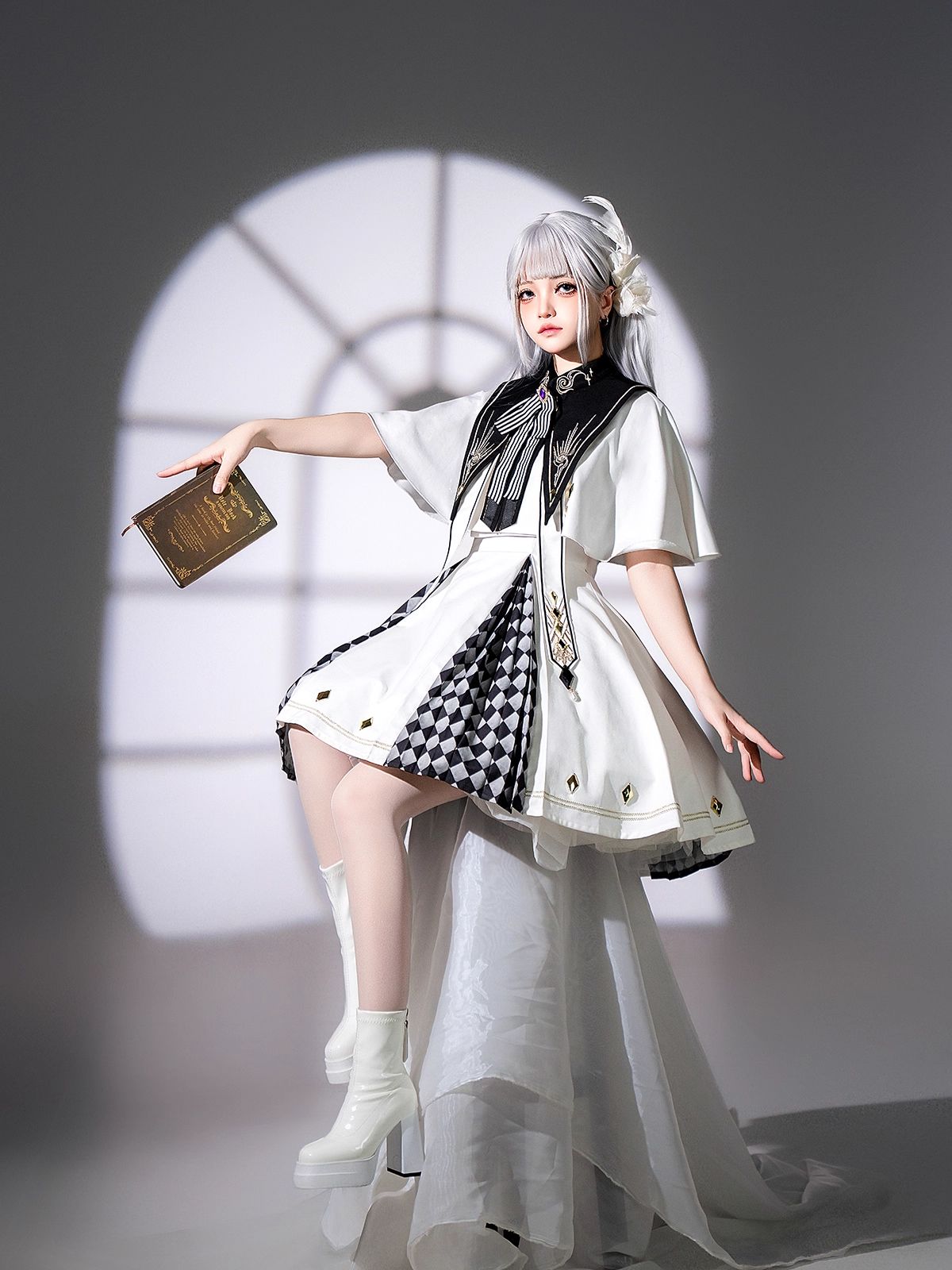 魅了された 和風 ロリータ ワンピース 黒 赤 着物風 ドレス 中華風 ゴスロリ 刺繍 花柄 レース 長袖 ミニ丈 コスプレ 衣装 学園祭 文化祭 イベント 撮影 推し活 レディース 春 秋 冬 ファッション 全品全国送料無料！