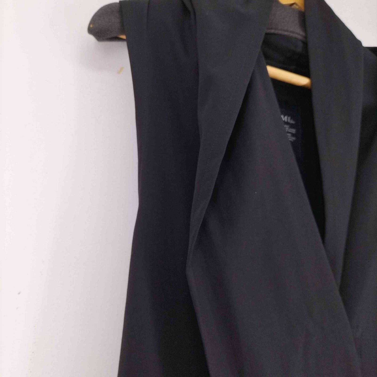 LIMI feu リミフゥ　変形ロングベスト　ジレ　ノースリーブ　ウール　黒　Ｓ 楽天市場】【中古】 リミフゥLIMI feu ドットドビーチュール